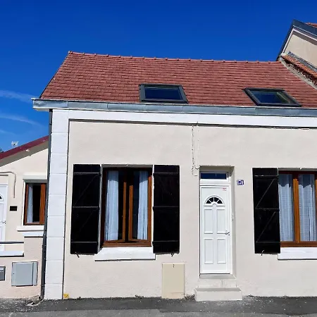 Les De La Jules Verne Apartment Amiens
